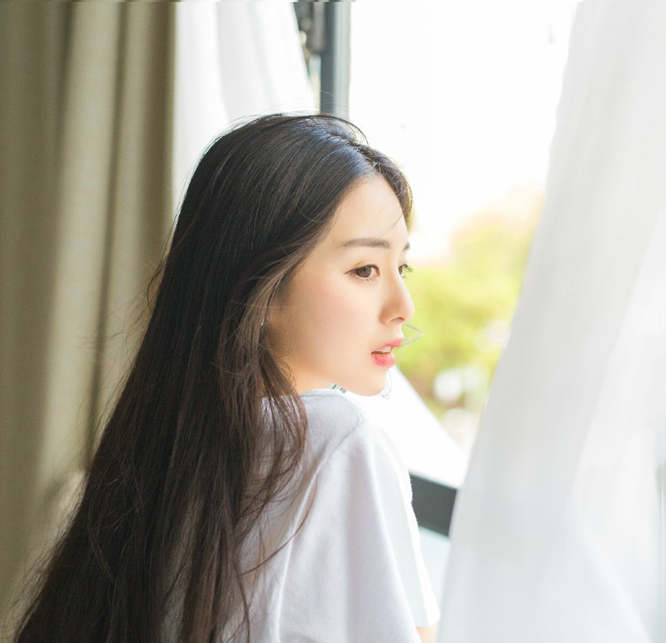 “呃……小事，我去解释一下。”孟达拍了拍脑袋，暗怪庞统怎么没把这人拴牢，原本准备等事情结束之后，再私底下说明，现在看来，必须赶快说清楚才行，否则天知道最后会闹出什么篓子。
